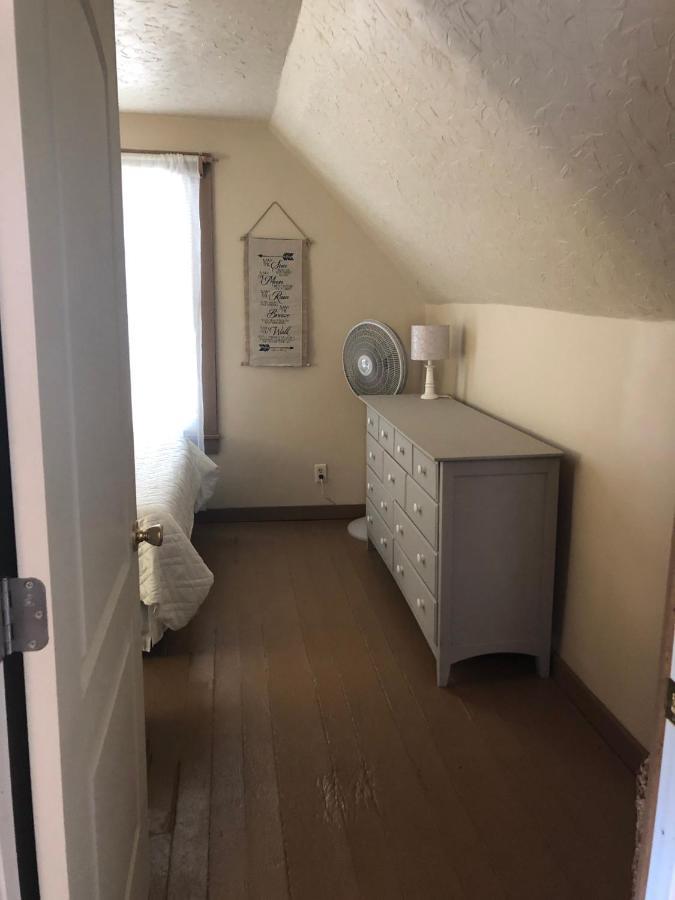 Downtown 2 Bedroom Cottage, Sleeps 6, Walking Distance To Honeywell, Downtown Restaurants, Shopping Wabash 外观 照片