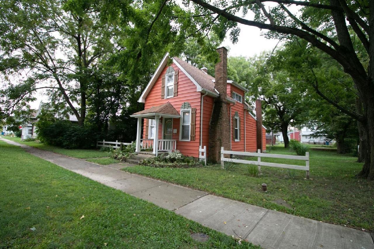 Downtown 2 Bedroom Cottage, Sleeps 6, Walking Distance To Honeywell, Downtown Restaurants, Shopping Wabash 外观 照片