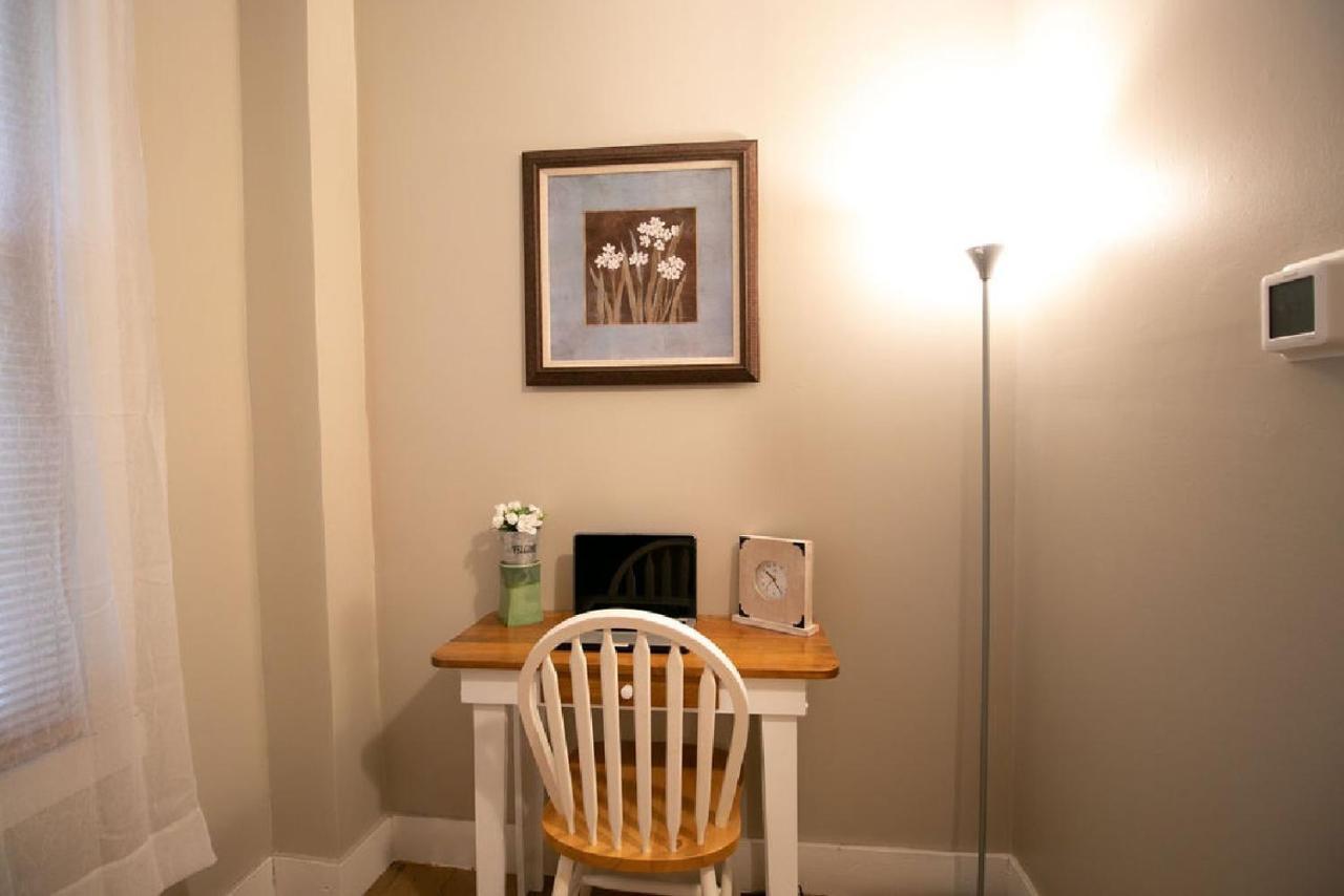 Downtown 2 Bedroom Cottage, Sleeps 6, Walking Distance To Honeywell, Downtown Restaurants, Shopping Wabash 外观 照片