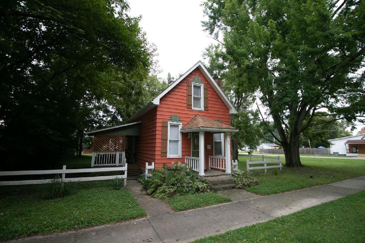 Downtown 2 Bedroom Cottage, Sleeps 6, Walking Distance To Honeywell, Downtown Restaurants, Shopping Wabash 外观 照片
