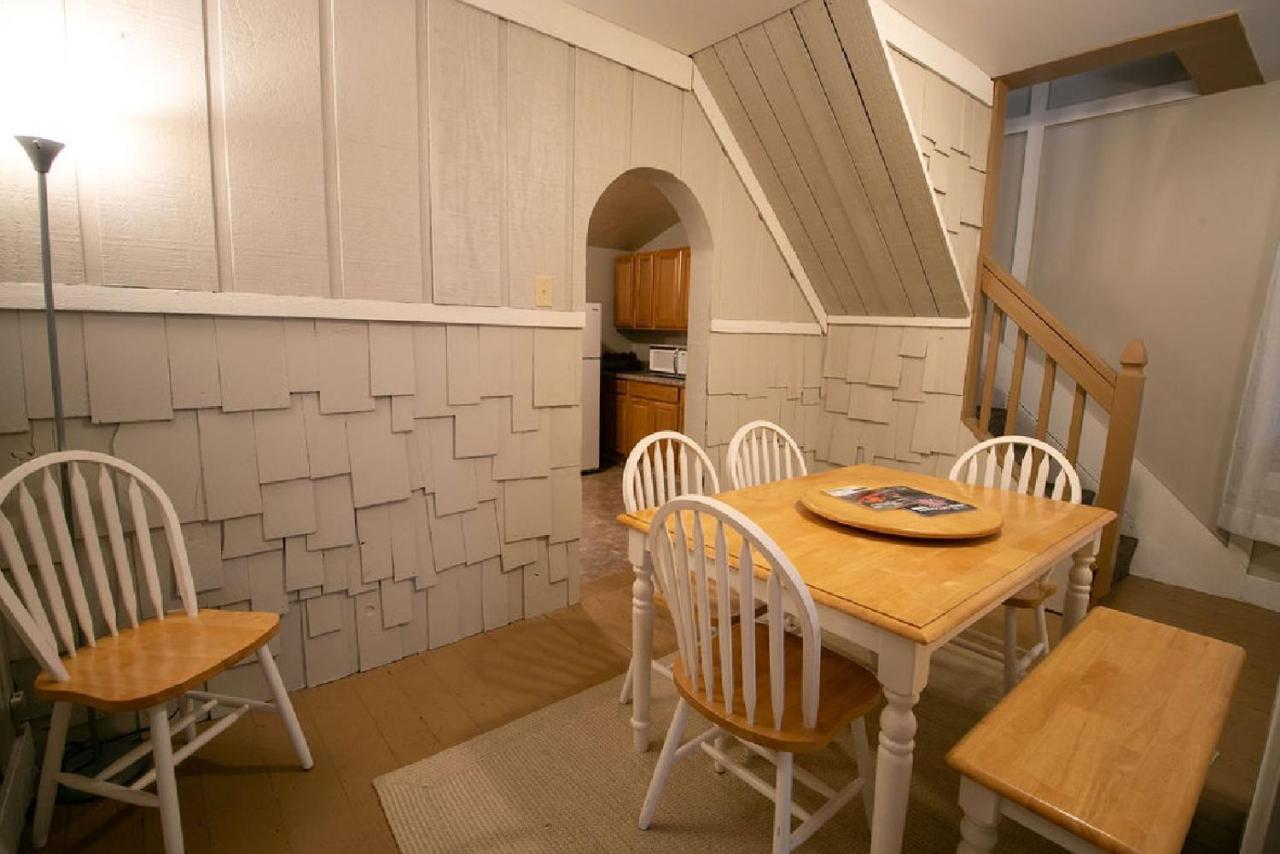 Downtown 2 Bedroom Cottage, Sleeps 6, Walking Distance To Honeywell, Downtown Restaurants, Shopping Wabash 外观 照片