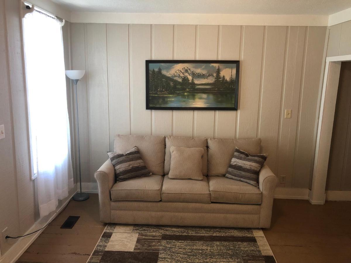 Downtown 2 Bedroom Cottage, Sleeps 6, Walking Distance To Honeywell, Downtown Restaurants, Shopping Wabash 外观 照片