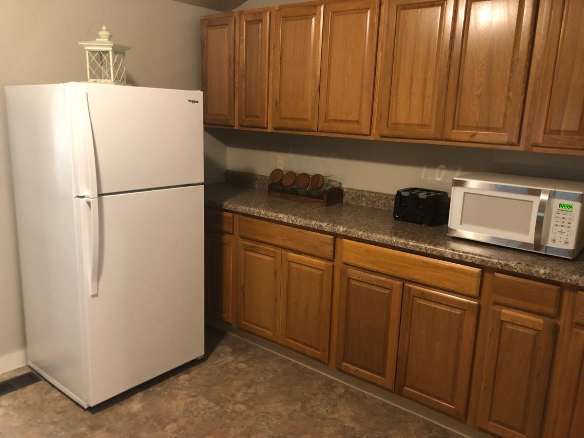 Downtown 2 Bedroom Cottage, Sleeps 6, Walking Distance To Honeywell, Downtown Restaurants, Shopping Wabash 外观 照片